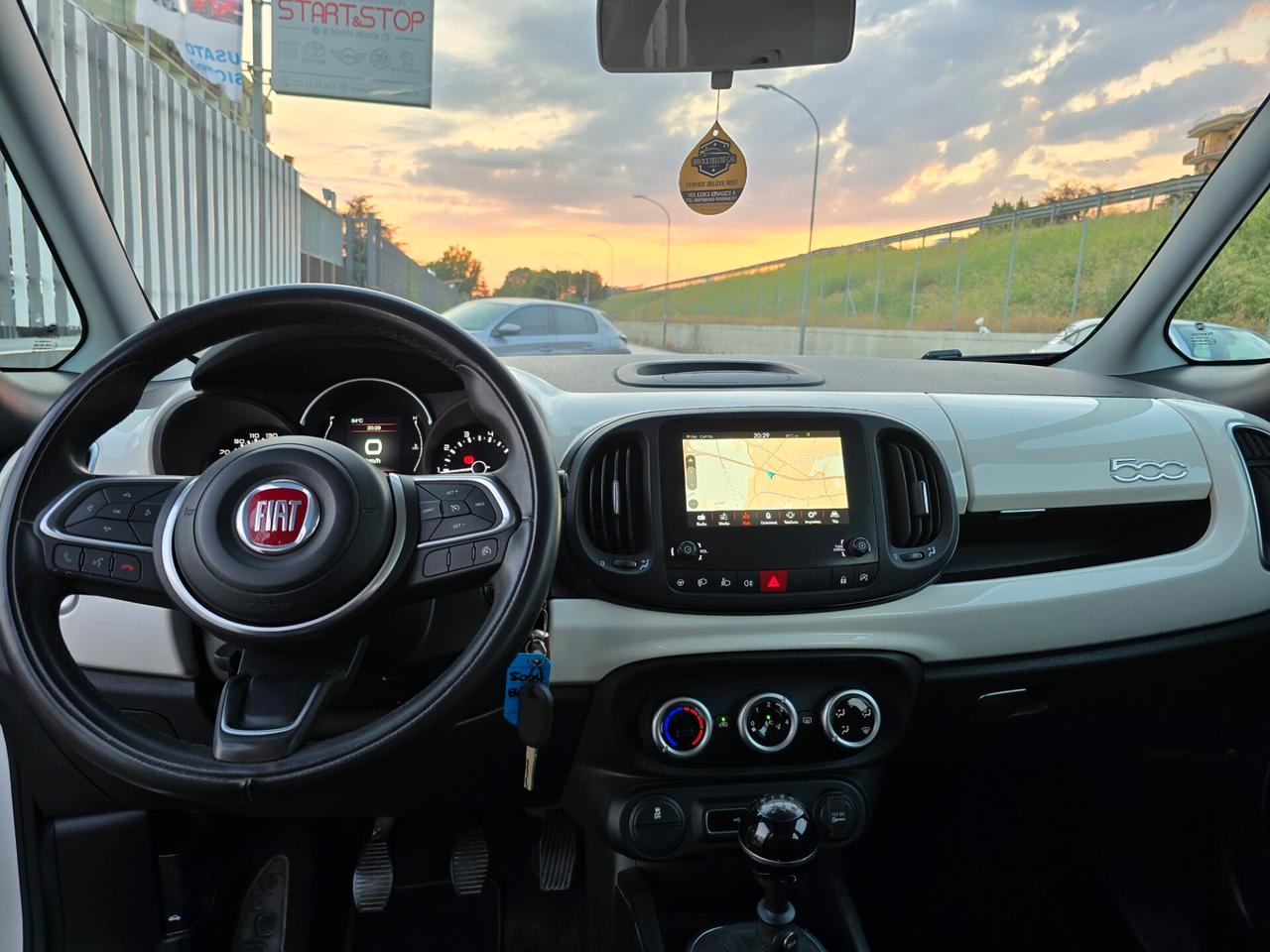 Fiat 500L 1.6 Multijet 120 CV Mirror