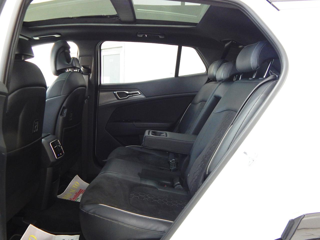Kia Sportage 1.6 crdi mhev GT-line Plus dct TETTO-NAVI-PELLE-LED