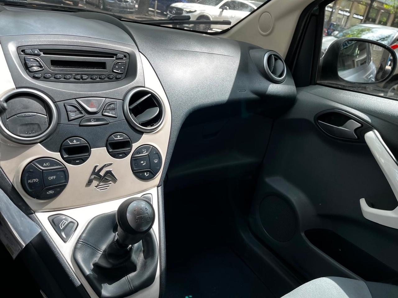 Ford Ka Ka+ 1.2 8V 69CV Titanium