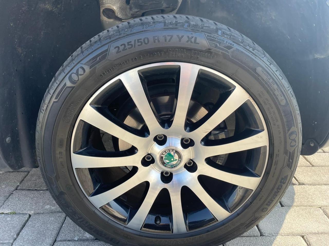 Skoda Yeti 1.2 TSI GANCIO TRAINO UNI.PRO 12 MESI GARANZIA