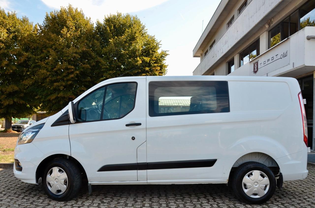 FORD TOURNEO CUSTOM 2.0d 105cv AUTOCARRO 6 POSTI, PREZZO IVA ESCLUSA, UNICOPROPRIETARIO, UFF ITALIANA, SERVICE DIMOSTRABILI, PERMUTE