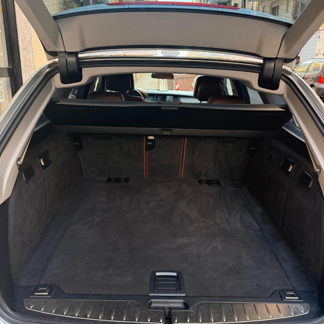 BMW Serie 5 520d Touring Futura