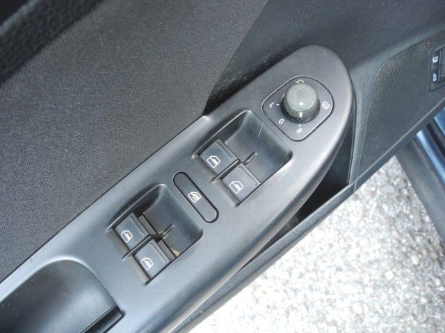 VOLKSWAGEN Passat Variant 2.0 TDI DPF DSG Highline -Ok NEOPAT.- UniPROPRIET.