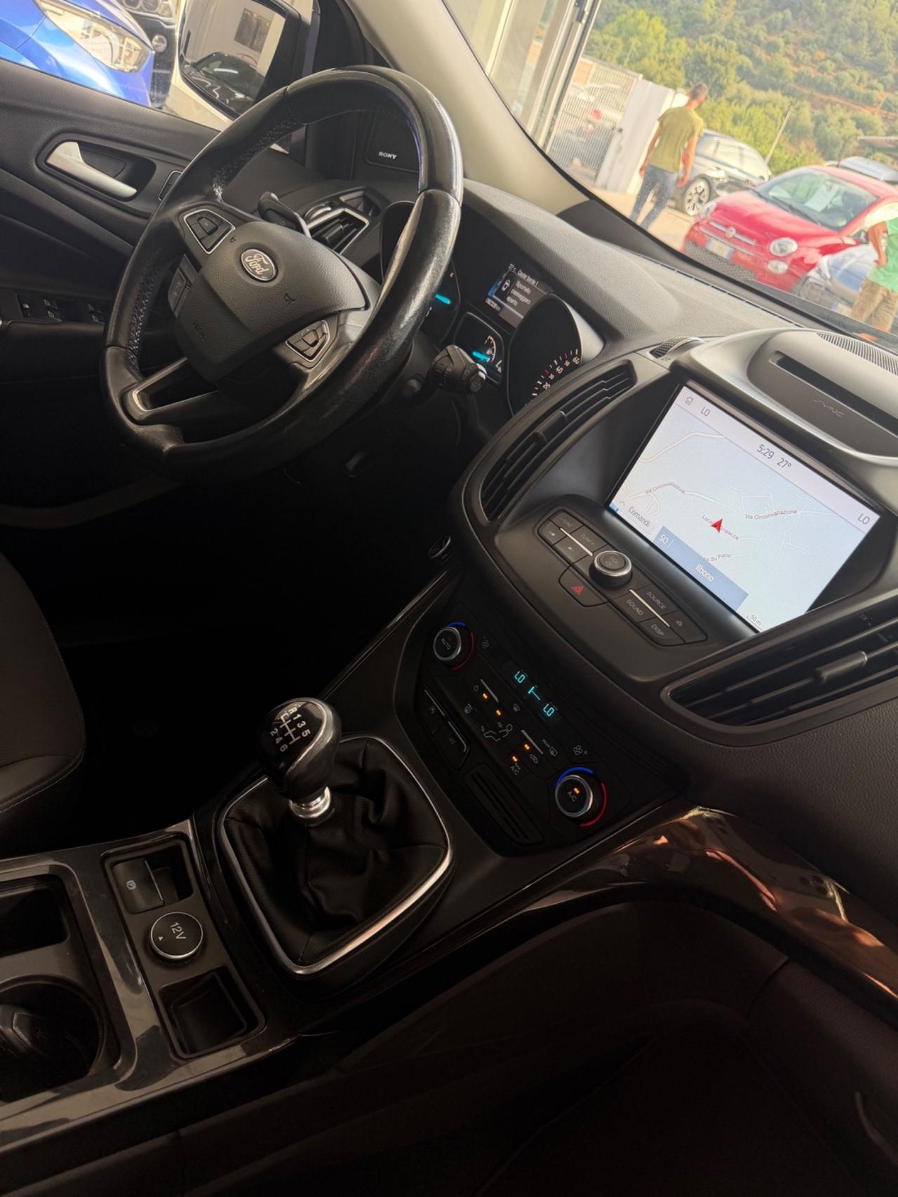 Ford Kuga 1.5 TDCI 120 CV 2WD Titanium FINANZIABILE