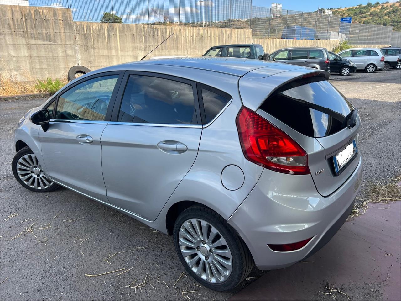 Ford Fiesta 1.4 TDCi Titanium neopatentati