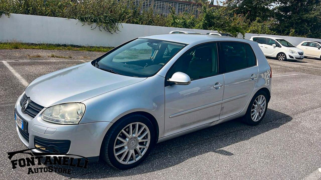 Volkswagen golf GT DSG 2.0 cc 170 cv