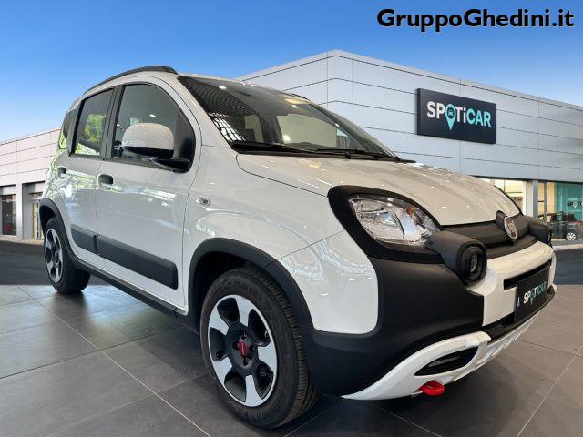 FIAT Panda 1.0 FireFly S&S Hybrid City Cross