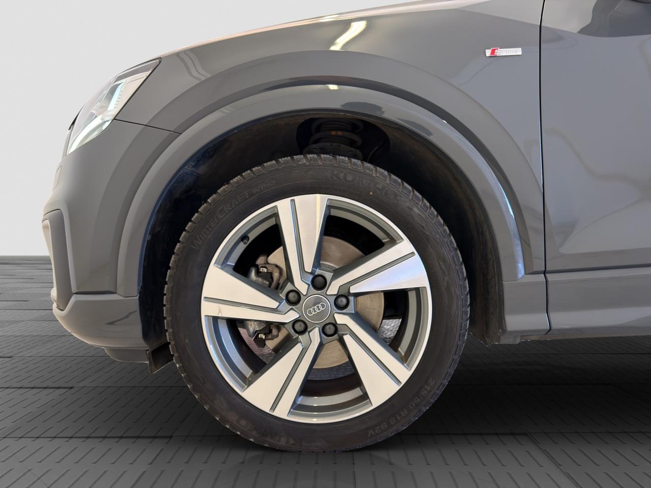 AUDI Q2 35 TDI S Line edition