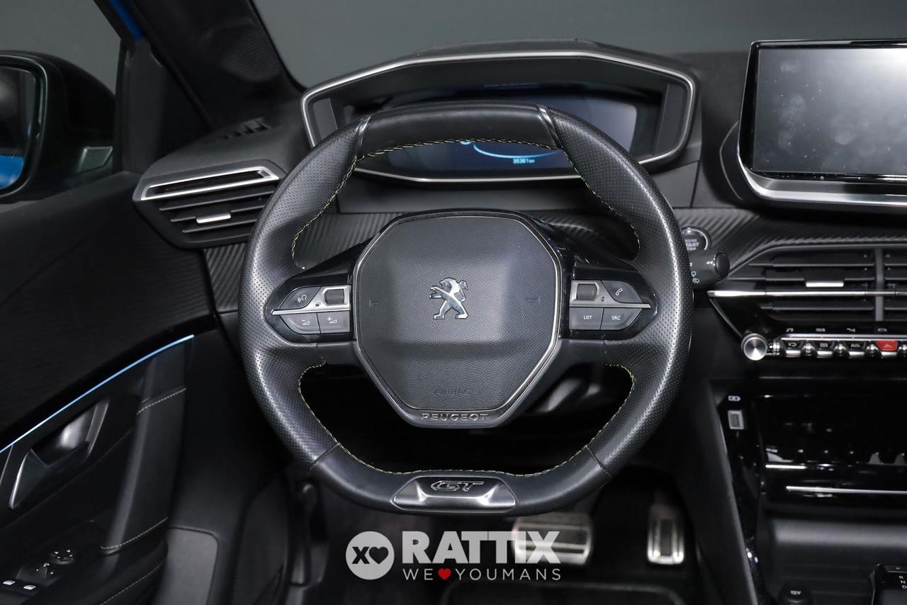 Peugeot e-208 motore elettrico 100kW GT