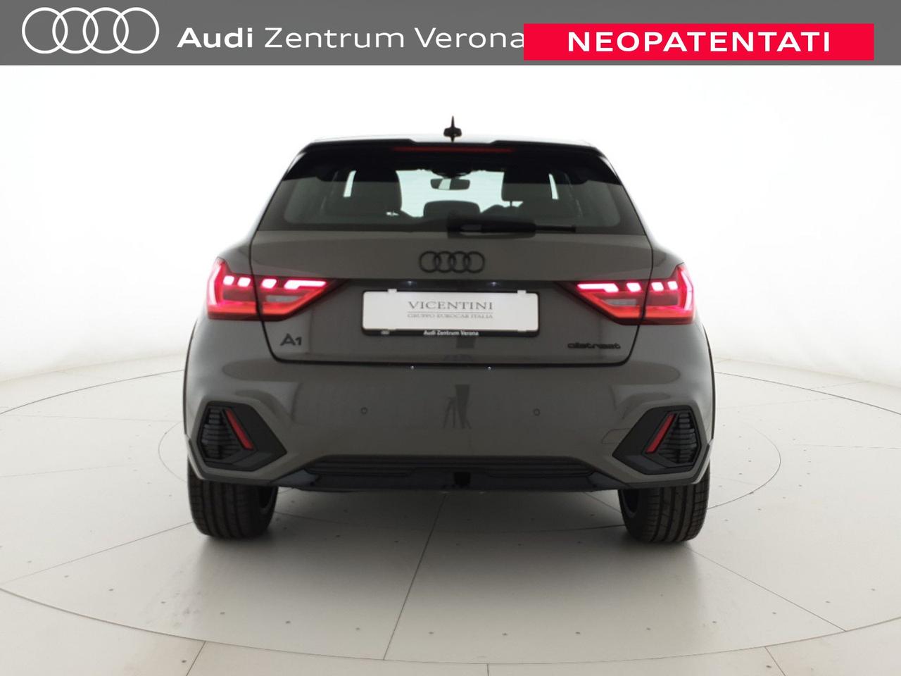 Allstreet 30TFSI 116CV S tronic Identity Contrast