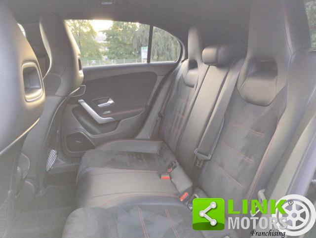 MERCEDES-BENZ A 220 Premium AMG