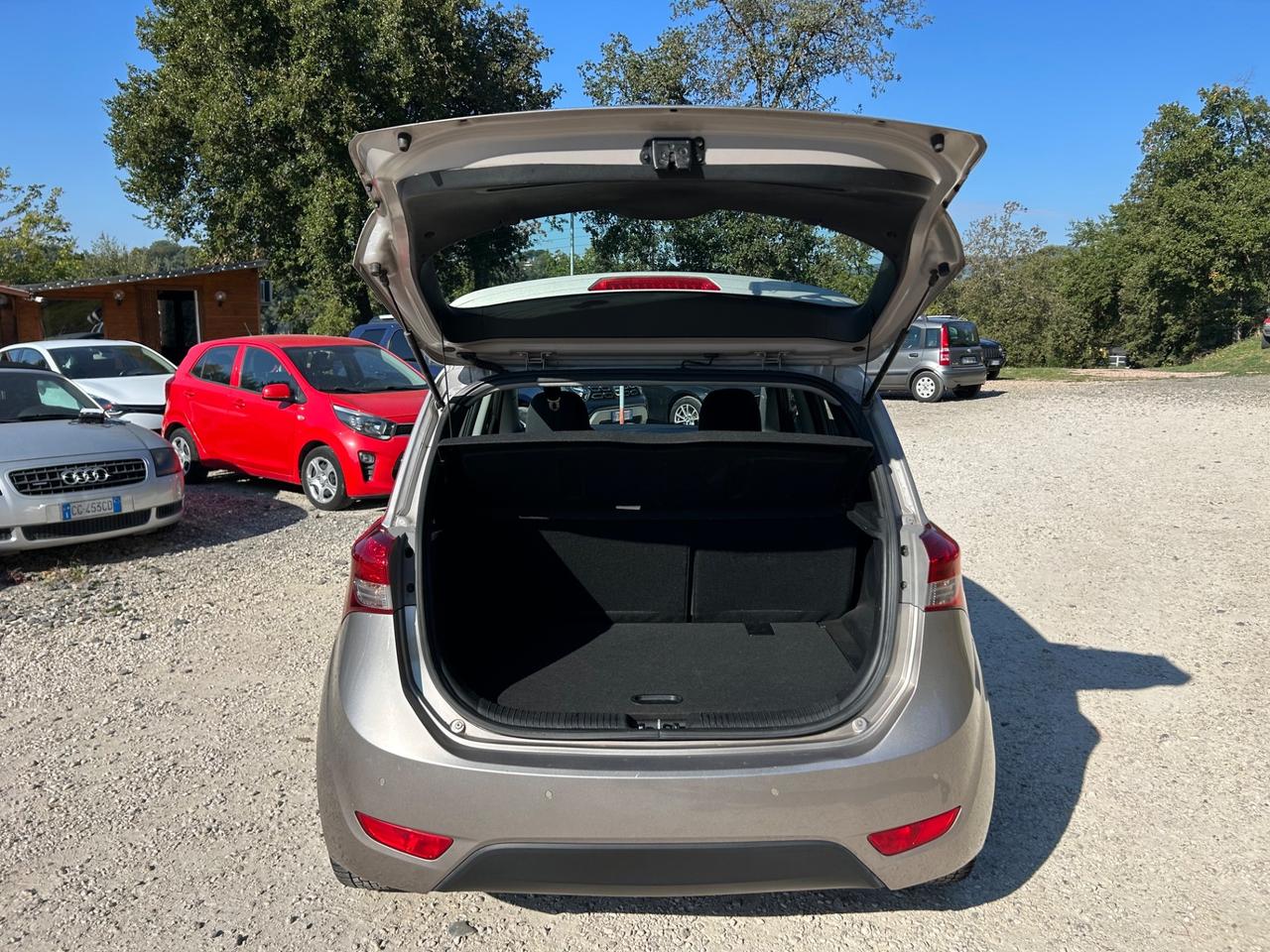 Hyundai iX20 1.4 90 CV XPossible neopatentati Rate