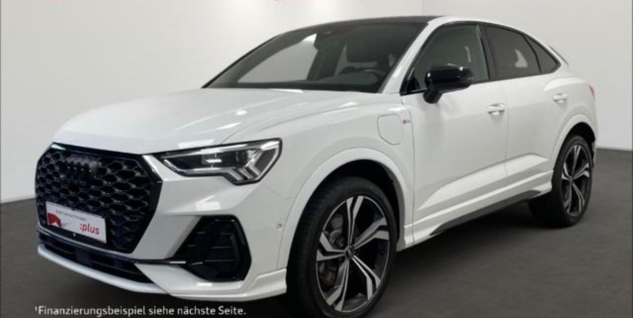 Audi Q3 45TFSI S tronic S LINE interno esterno Cerchi Sonos tetto