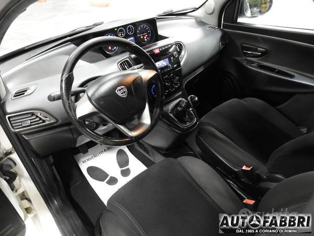 LANCIA - Ypsilon - 1.2 69 CV 5p. S&S Gold