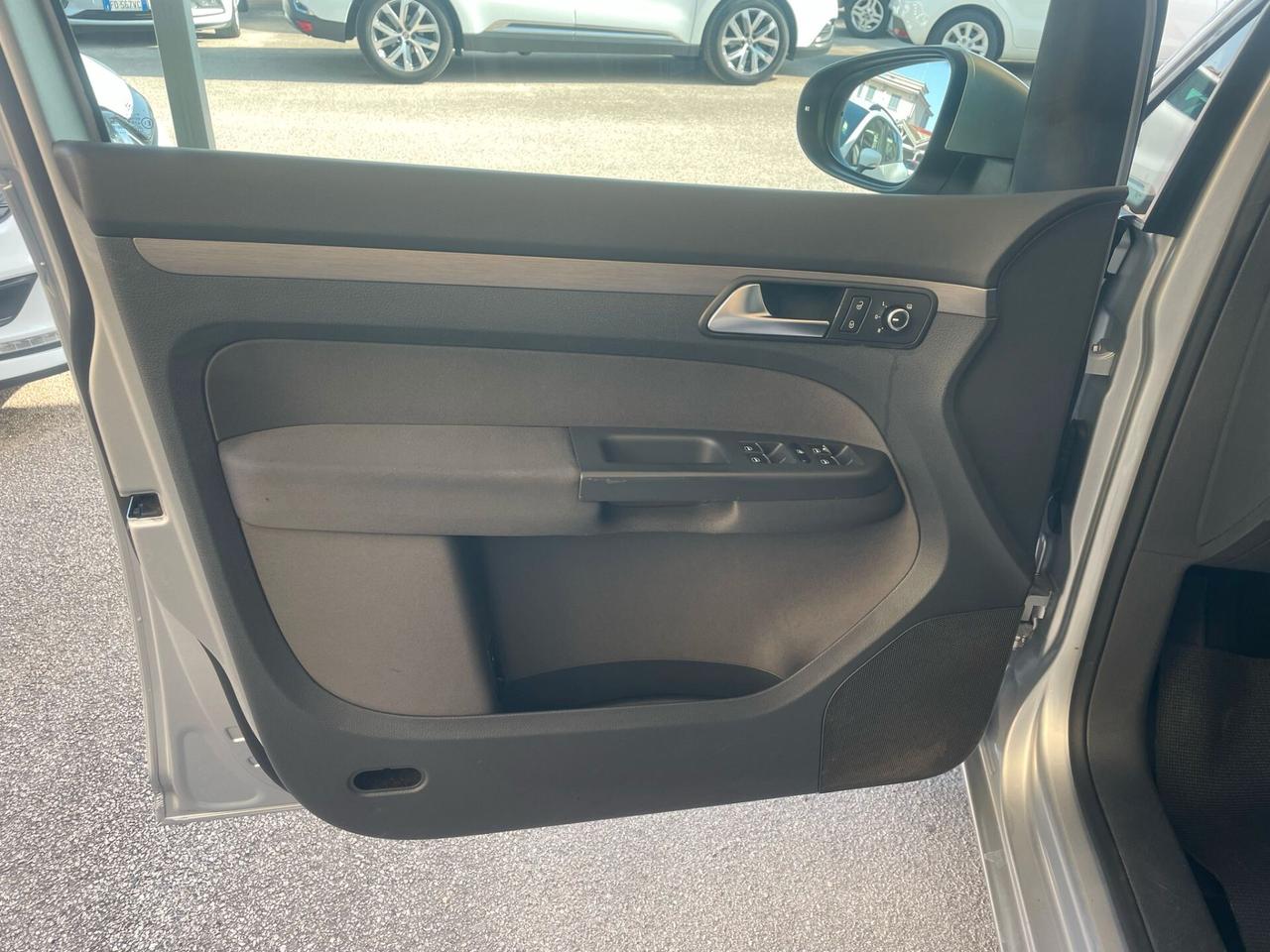 Volkswagen Touran 1.6 TDI Comfortline 7 posti