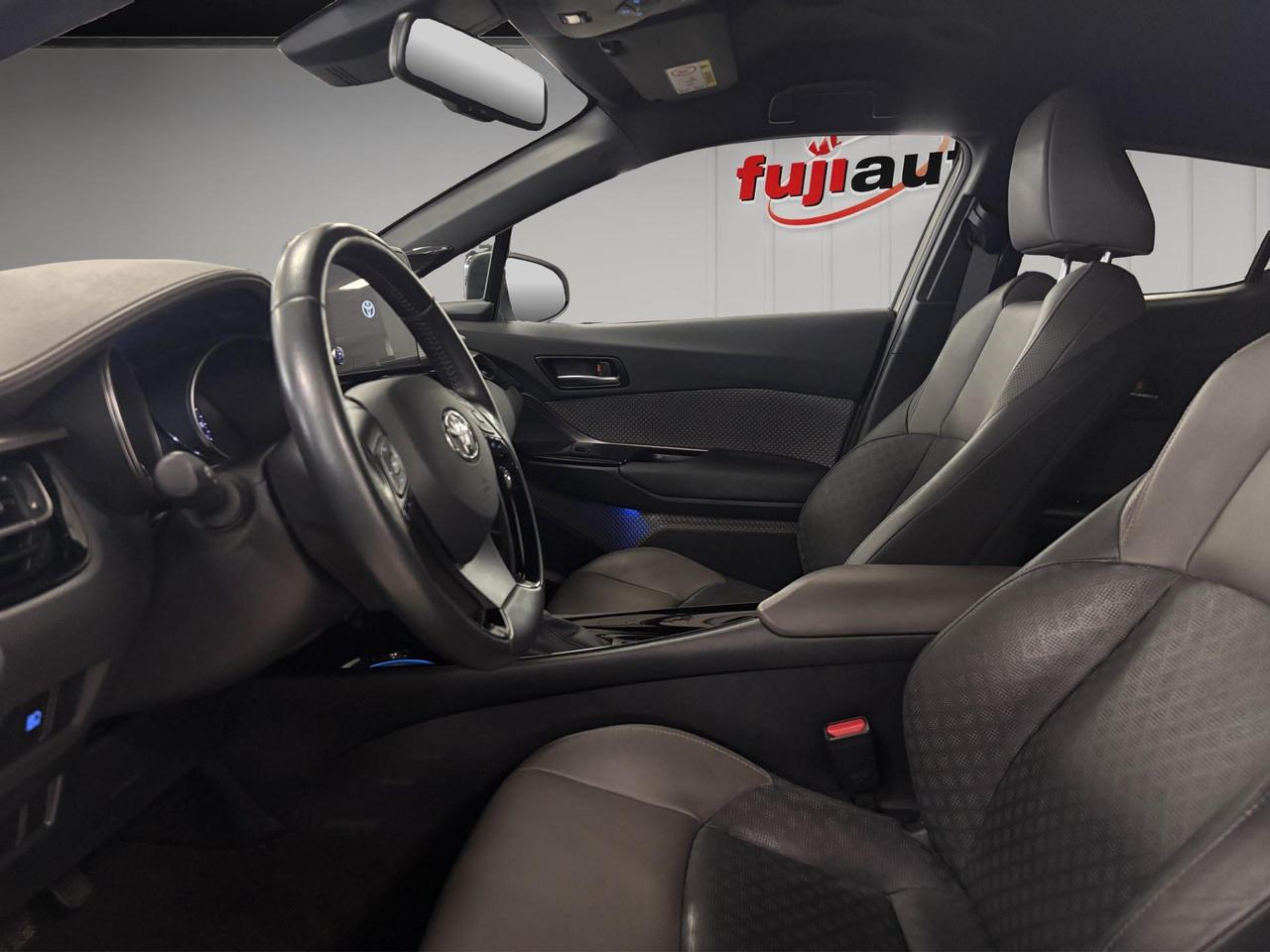 Toyota C-HR 2.0h Lounge e-cvt