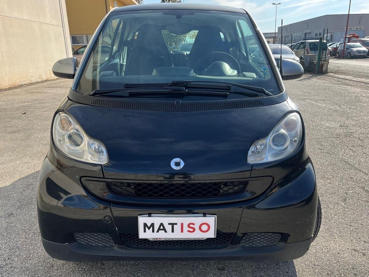 PACCHETTO : PEUGEOT 208 + SMART (Leggere )
