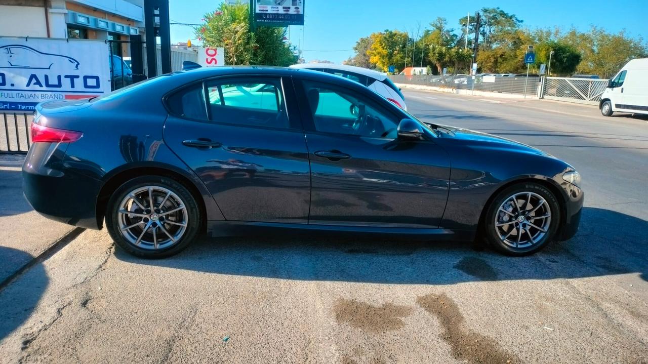 Alfa Romeo Giulia 2.2 Turbodiesel 150 CV AT8 Super