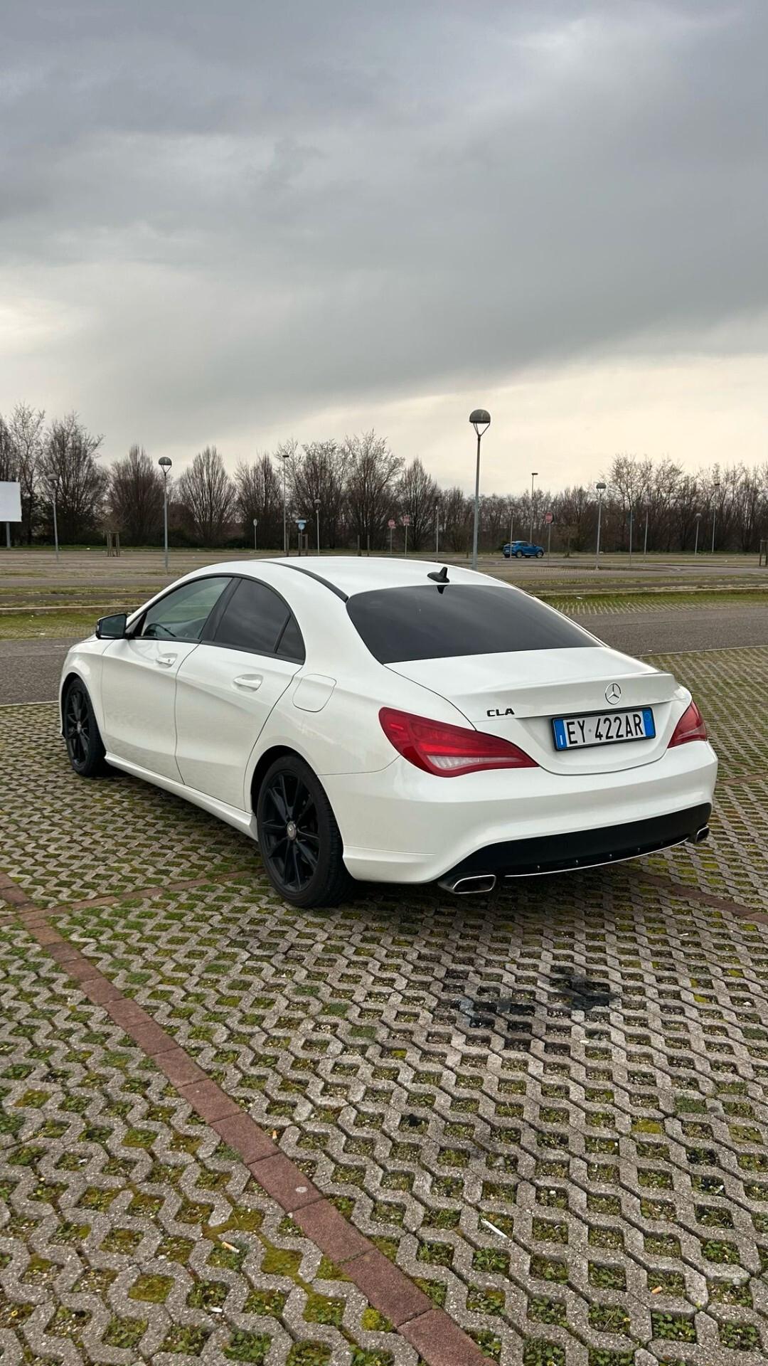 Mercedes-benz CLA 180 CLA 220 CDI Automatic Sport