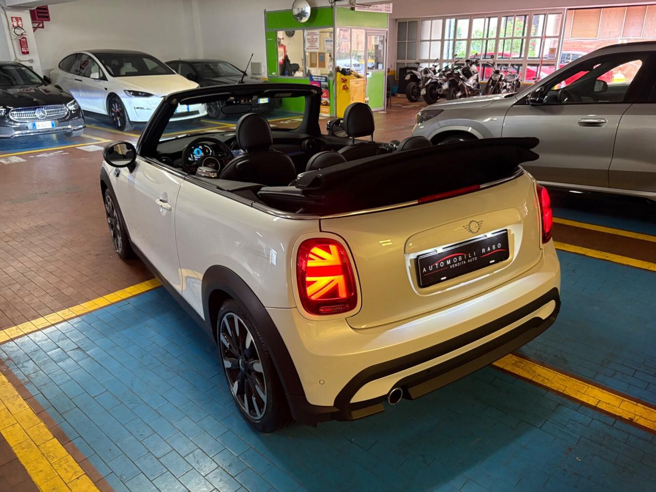 Mini Mini 1.5 Cooper Resolute Cabrio NEOPATENTATI...!!!!