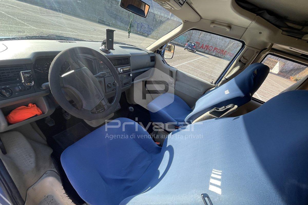VOLKSWAGEN Transp. 2.5 TDI/102CV cat Multivan