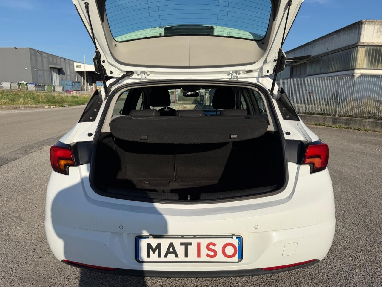 Opel Astra 1.6 CDTi 136CV 12M GARANZIA