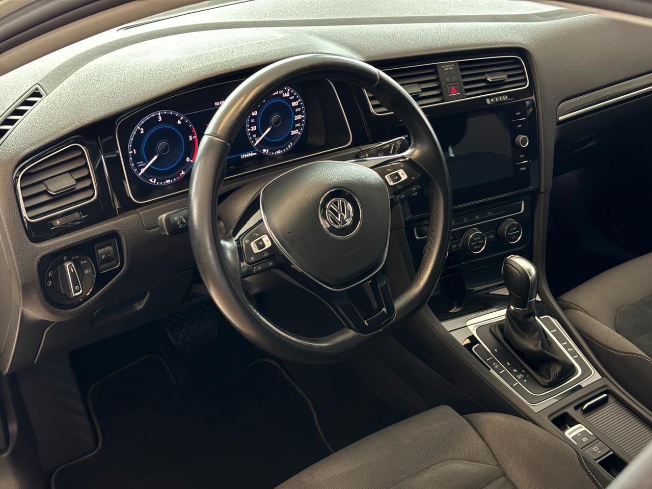 VOLKSWAGEN GOLF 2.0cc 150CV TDI DSG