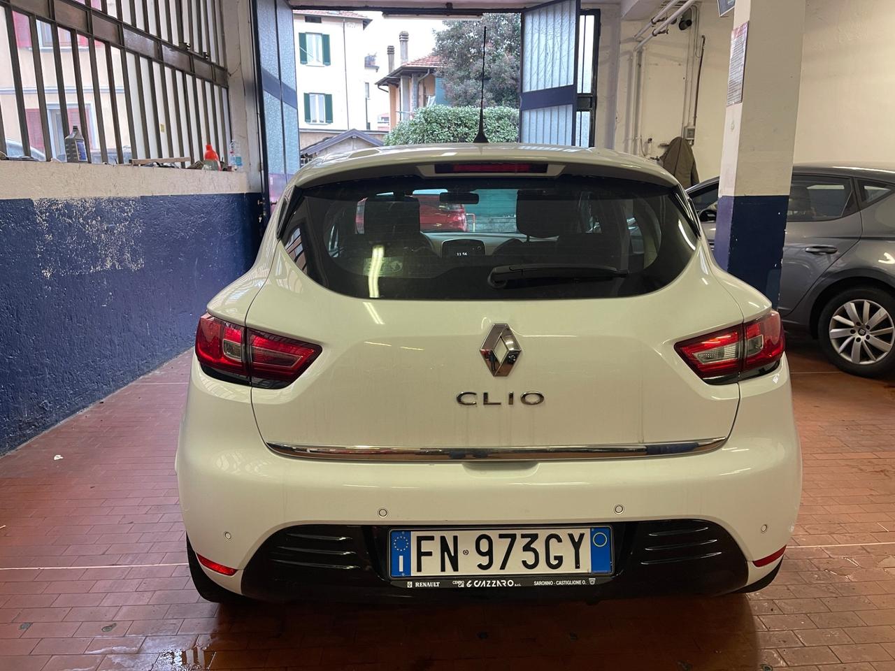 Renault Clio dCi 8V 90 CV Start&Stop 5 porte Energy Duel