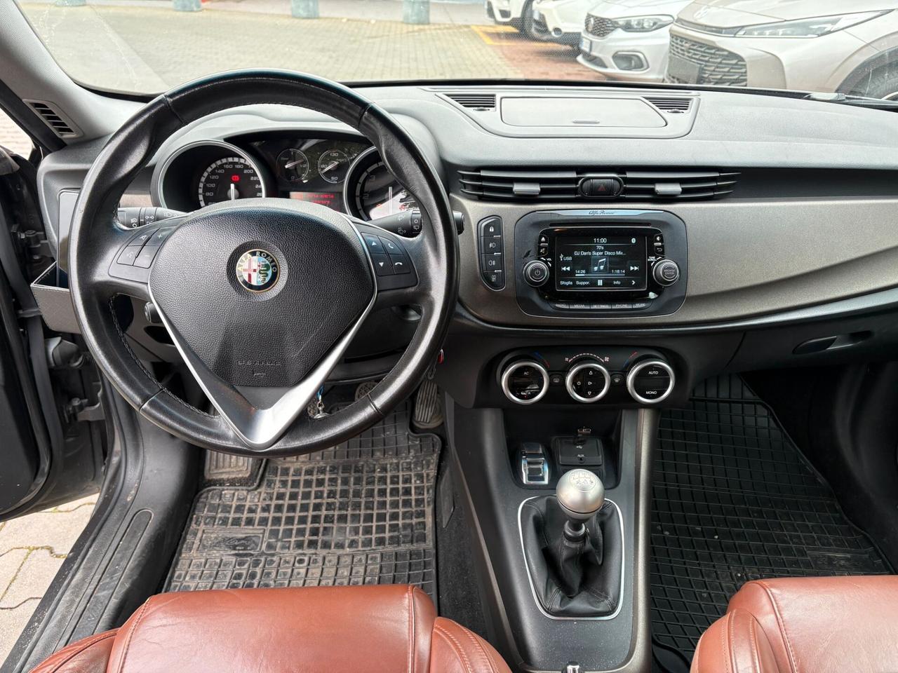 Alfa Romeo Giulietta 2.0 JTDm-2 150 CV Distinctive