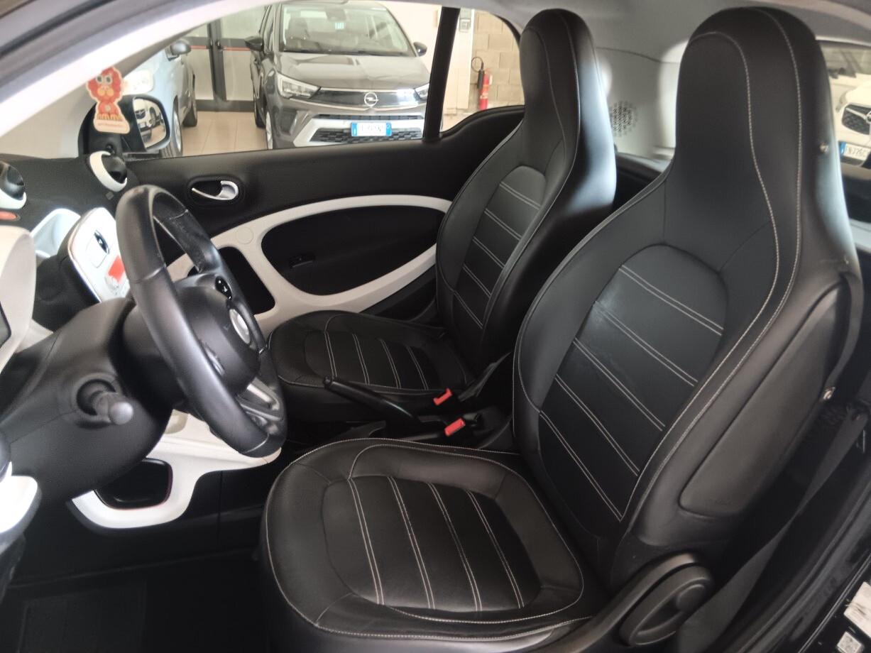 Smart Fortwo Passion 1.0 ( 70 cv)