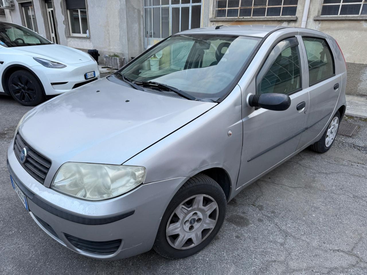 Fiat Punto 1.2i cat 5 porte EL