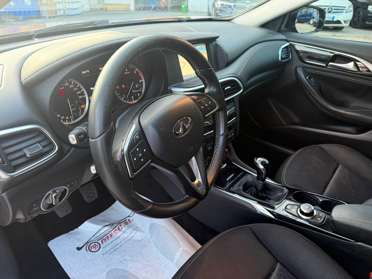 Infiniti Q30 2.2 diesel DCT AWD Premium Tech