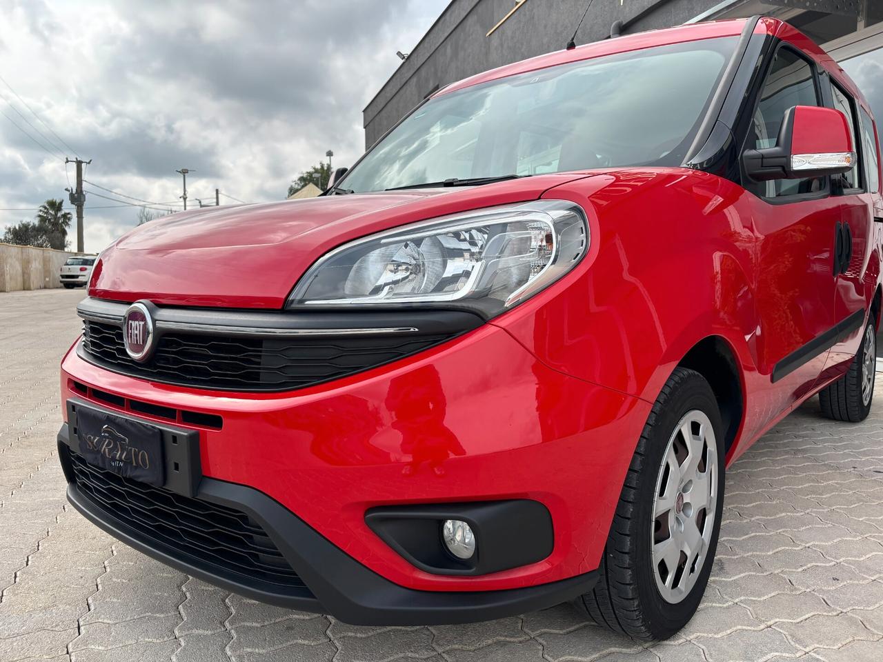 FIAT DOBLO 1.4 FIRE 16V 95CV EASY 2017
