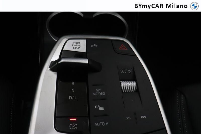 BMW X1 18 d X-Line sDrive DCT