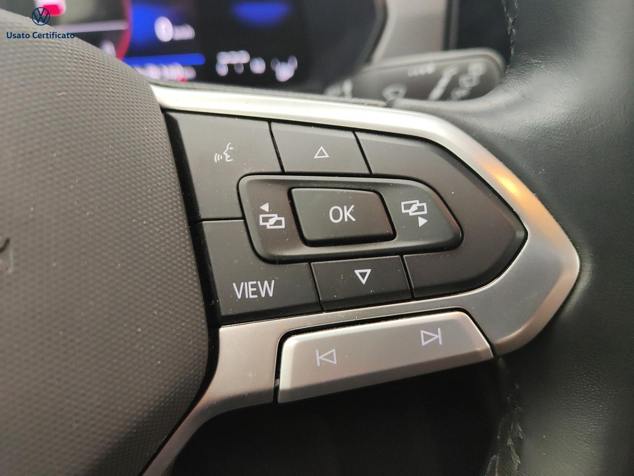 VOLKSWAGEN T-Cross - T-Cross 1.0 TSI Life