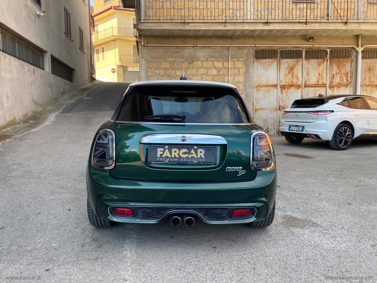 MINI Mini Cooper SD 5 porte VETTURA IN CONTO VENDITA