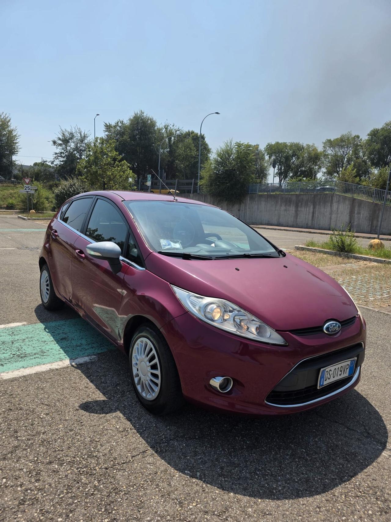 Ford Fiesta 1.2 82 CV 5 porte Titanium