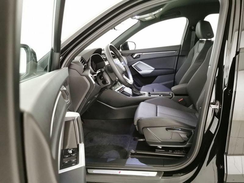 Audi Q3 Sportback 35 2.0 tdi S line edition s-tronic