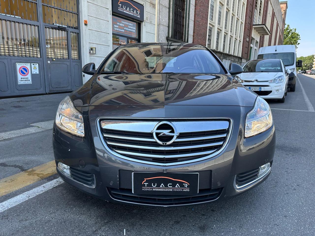 Opel Insignia Cosmo 1.6 Turbo Eco Tec 180cv #10993