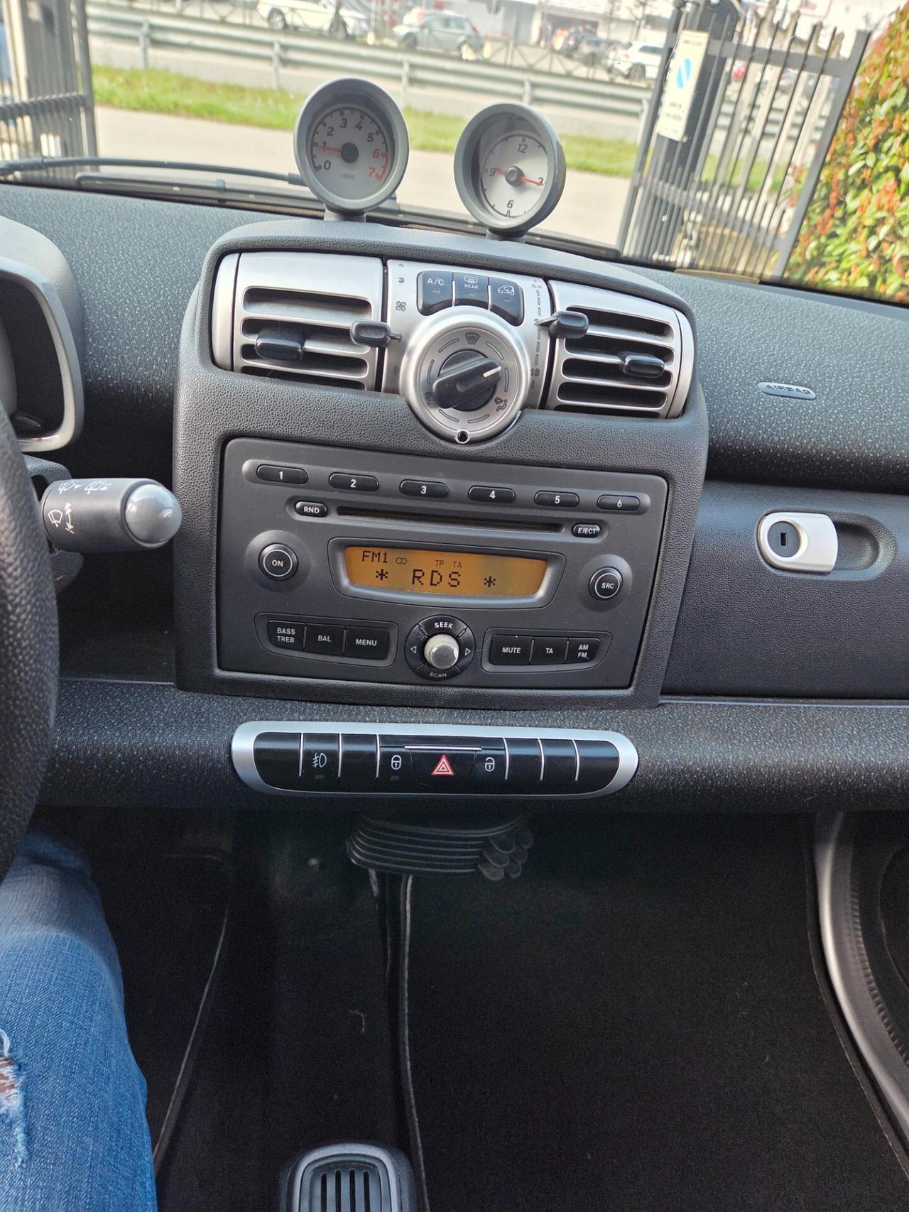 Smart ForTwo 1000 52 kW coupé passion