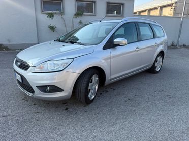 FORD FOCUS 1.6 BENZINA NEOPATENTATI OTTIME CONDIZIONI