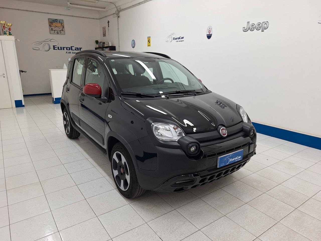 Fiat Panda Cross Red 1.0 FireFly 70cv Hybrid