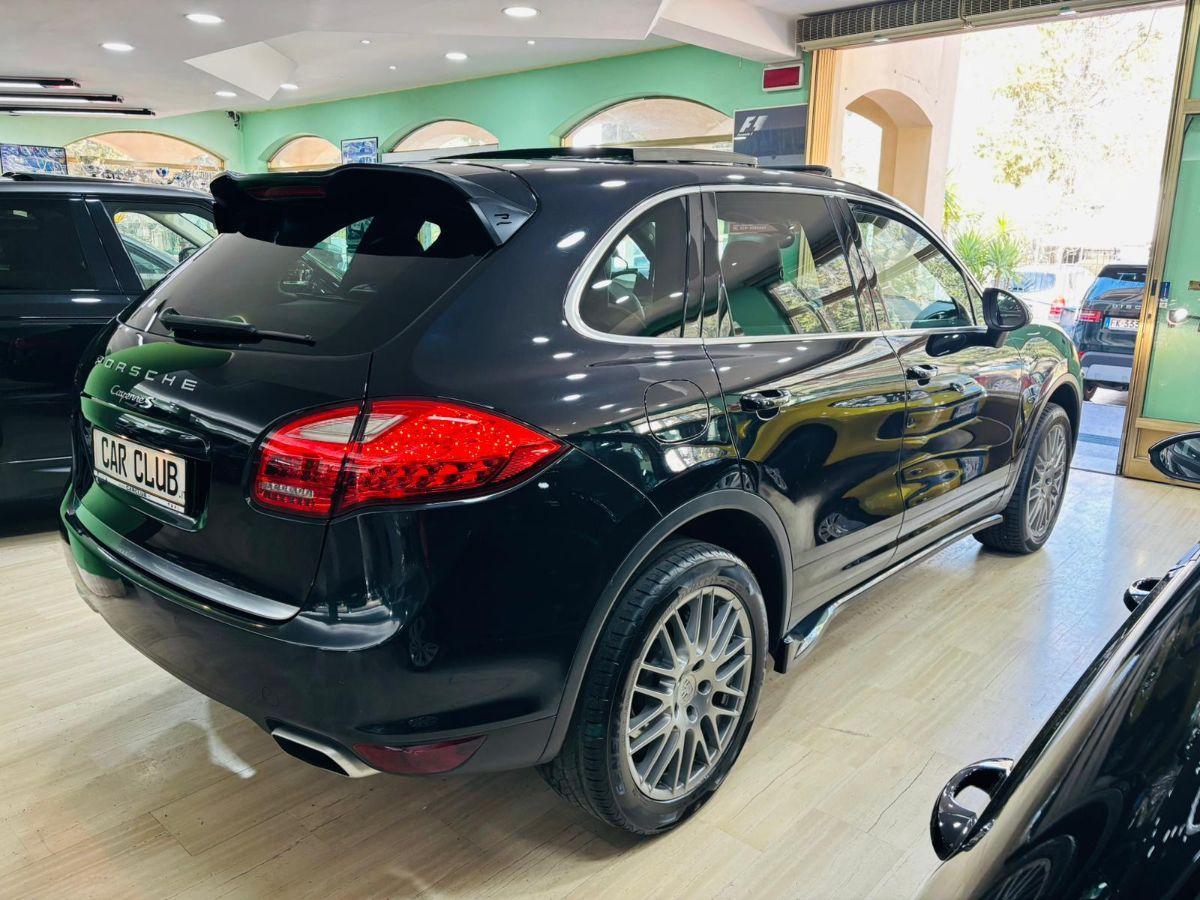 Porsche Cayenne 3.0 Diesel 245hp Extra Full