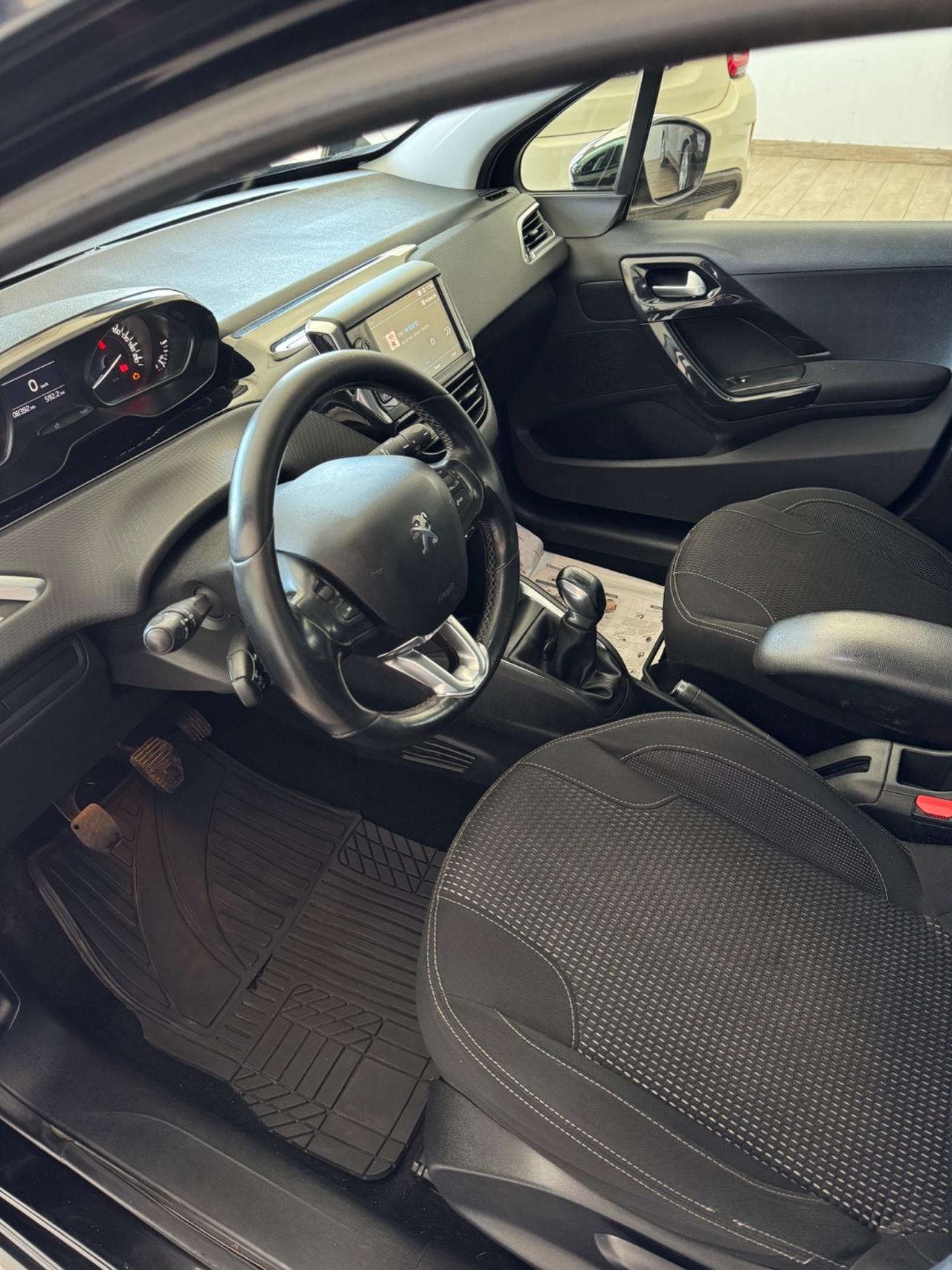 Peugeot 208 BlueHDi 100 5 porte GT Line