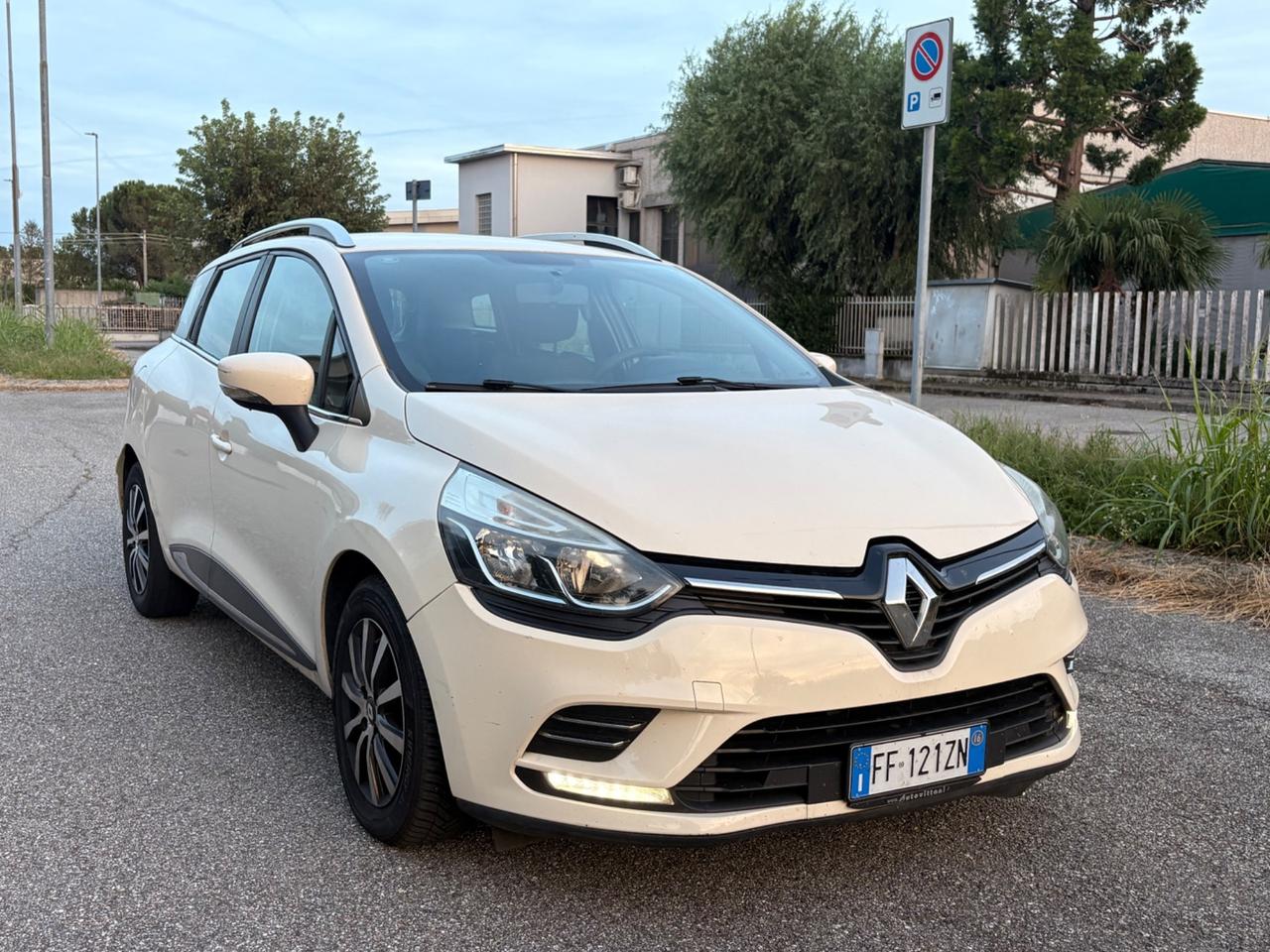 Renault Clio 1.5 dCi 75CV Start&Stop Euro 6B 2016