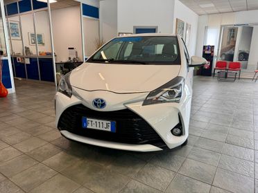 Toyota Yaris 1.5 Hybrid Active-CAMBIO AUTOMATICO-NEOPATENTATI-