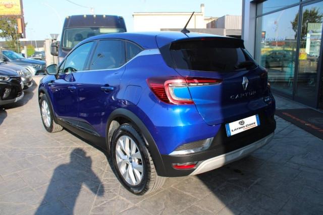 Renault Captur 1.6 E-Tech Intens 160cv AUTO CON NAVI E CARPLAY