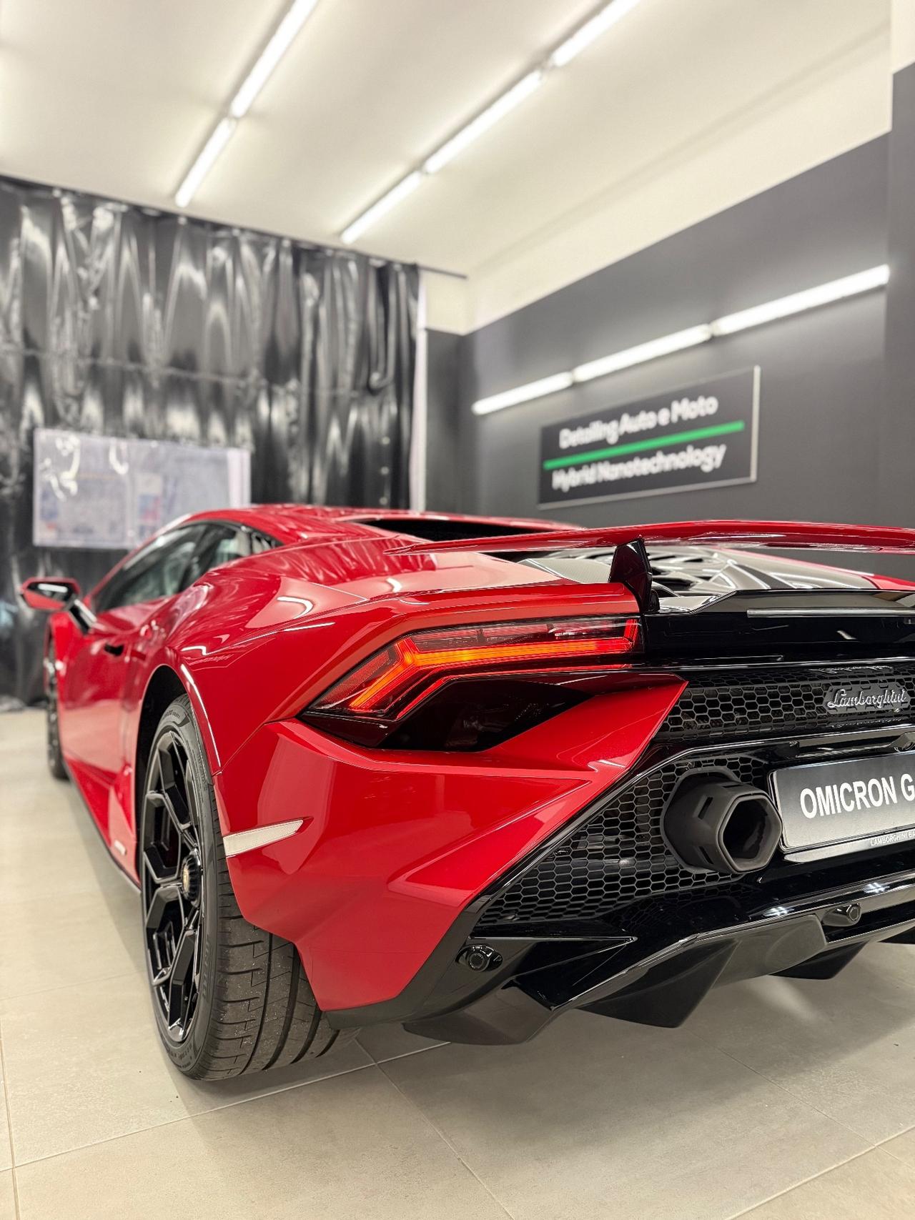 Lamborghini Huracán 5.2 V10 Tecnica RWD Coupé