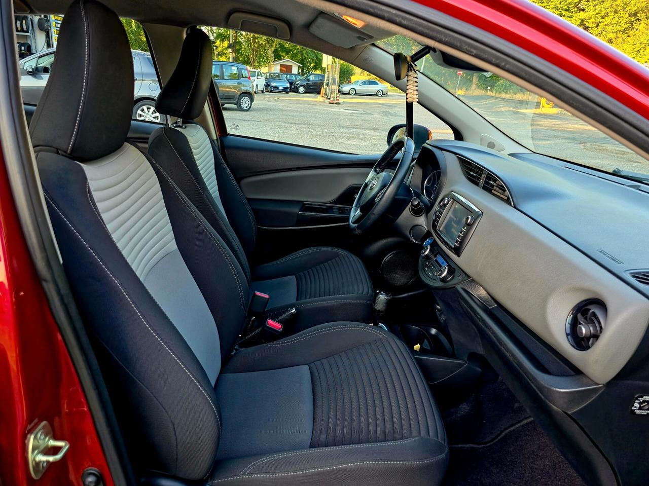 Toyota Yaris 1.5 Hybrid 5 porte Toyota Team 2018 -E6B NEO Automatica