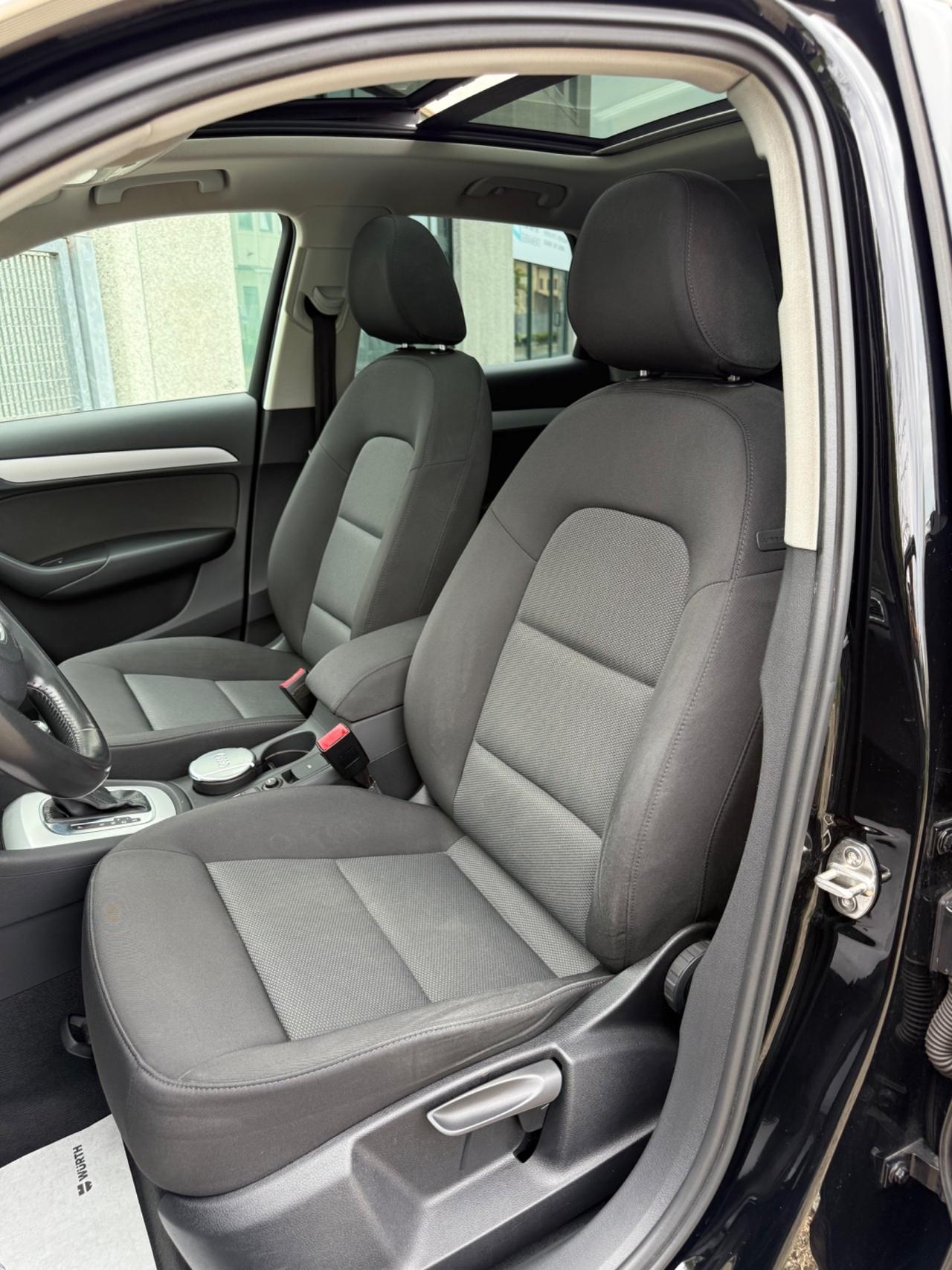 Audi Q3 2.0 TDI 120 CV S tronic Panorama*Cerchi*Led*Pec